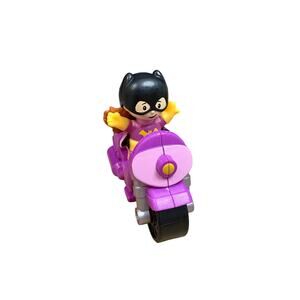 FISHER PRICE 2020 DC COMICS LITTLE PEOPLE BAT GIRL MOTORCYCLE